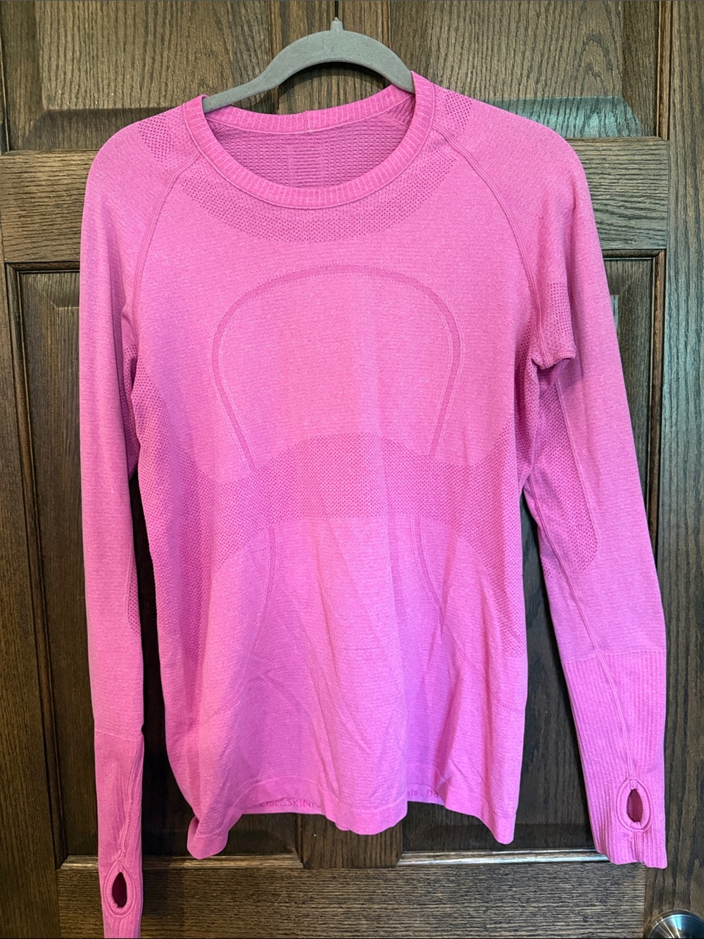 lululemon athletica Women's Pink Swiftly Seamless Long-Sleeve Crew Size 10